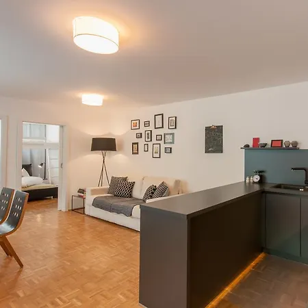 公寓 Design Zell Am 滨湖采尔